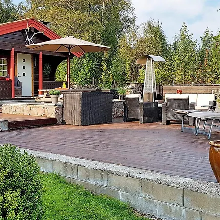 Cozy Retreat In Trend-by Traum *